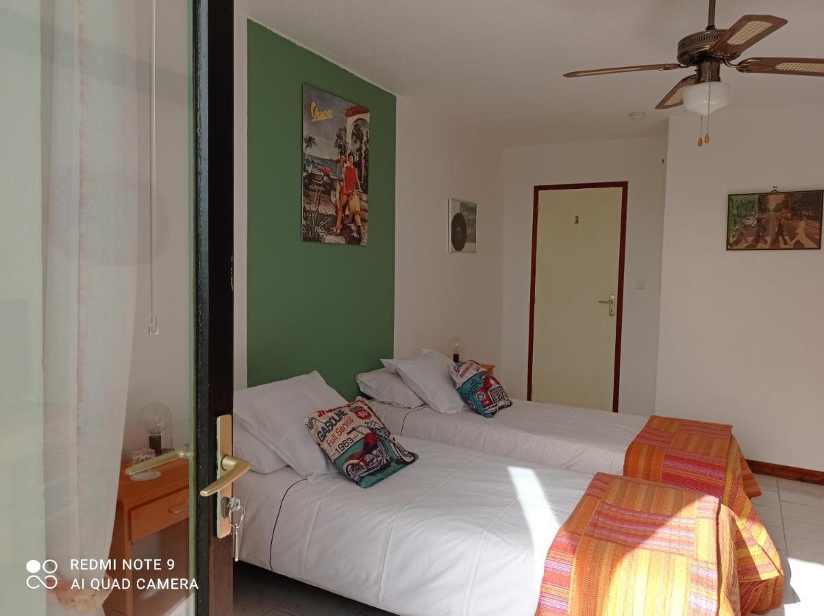 A L Epoque Bed & Breakfast Bouges  Luaran gambar